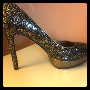 Vince Camuto Bling Pumps